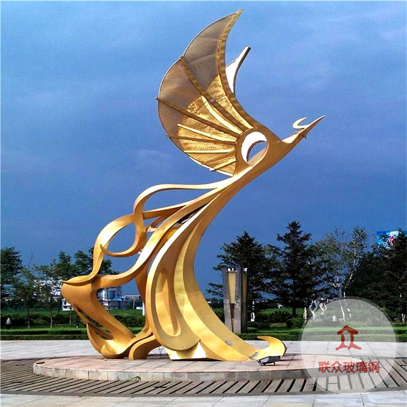 不锈钢太湖石雕塑定制大型金属镜面假山抽象水滴石头景观户外摆件